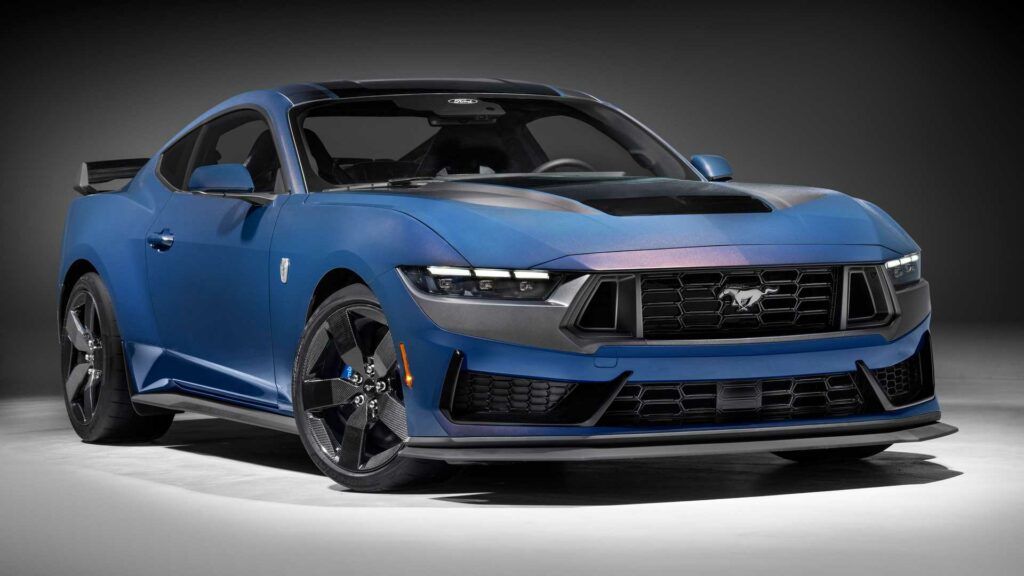 Mustang Dark Horse